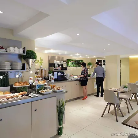 Mercure Centre Palais Des Papes 4*