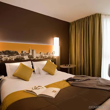Otel Mercure Centre Palais Des Papes